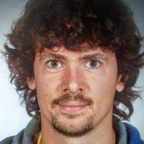 Testimonio de cliente sobre gestión de redes sociales